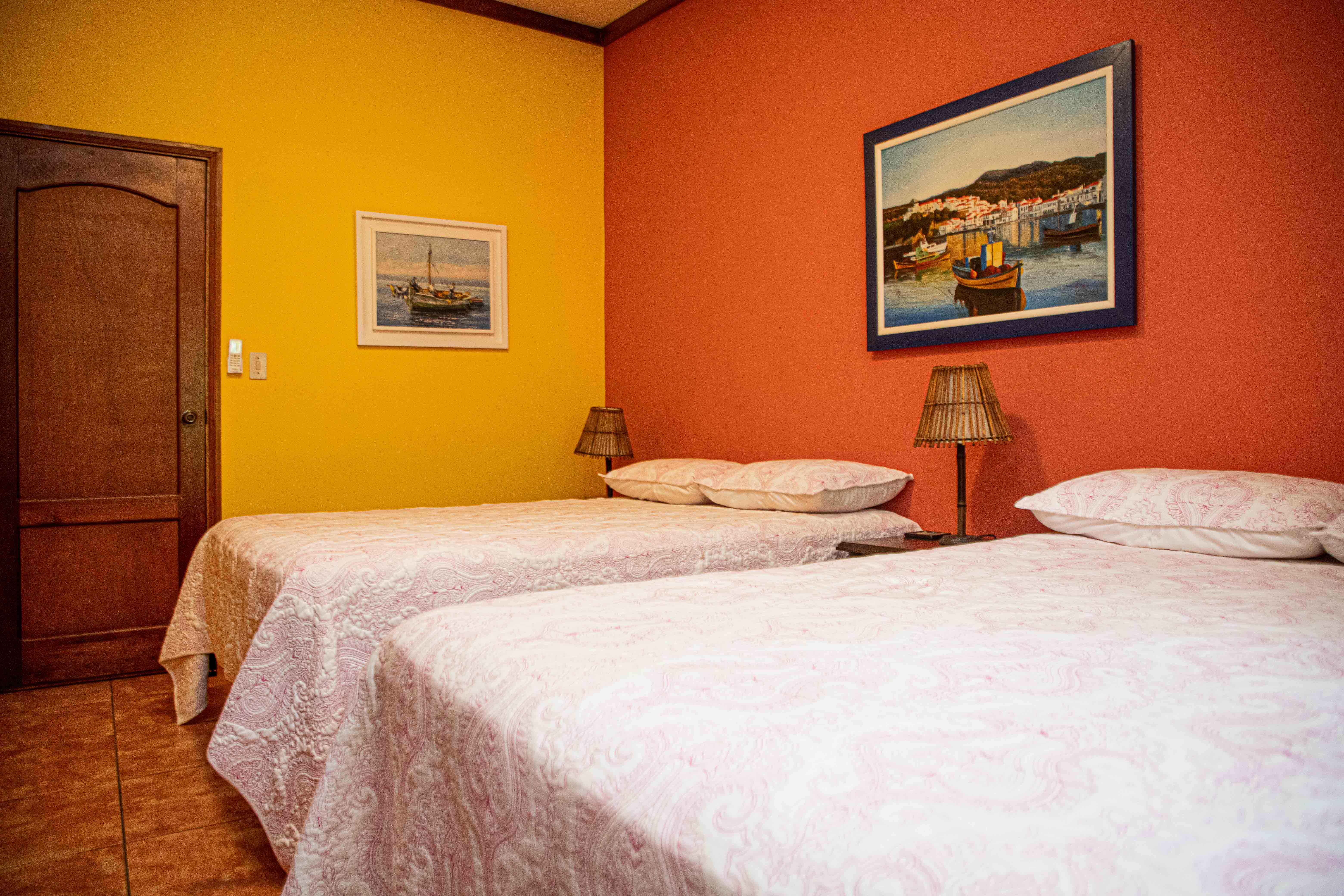 Guest bedroom 2 detail